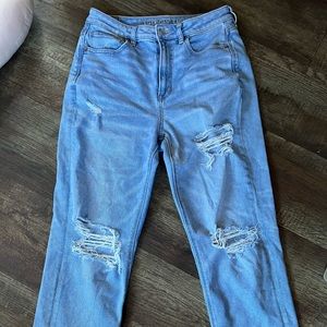 American eagle mom jeans